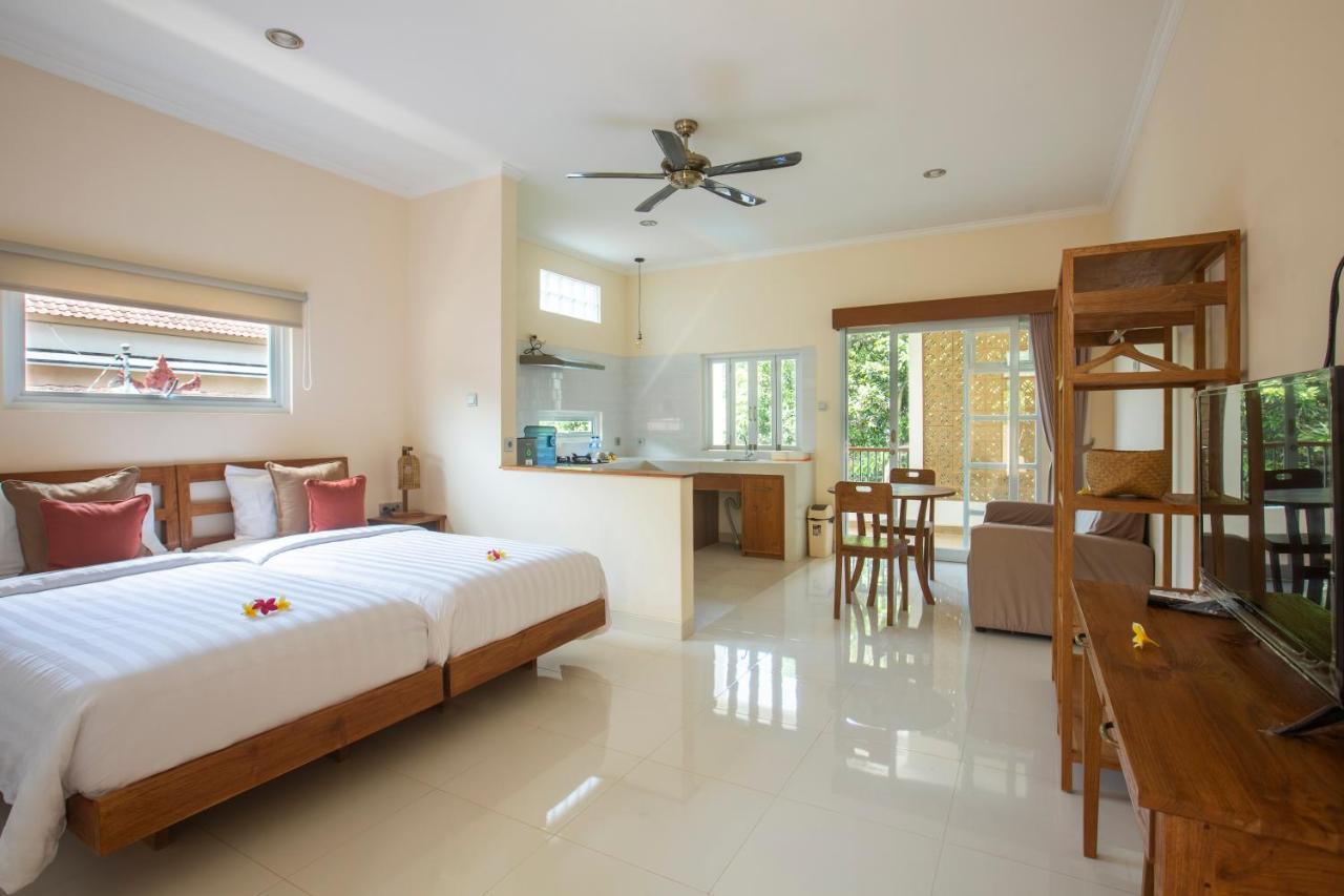 Donguri House Bali Bed & Breakfast Jimbaran  Luaran gambar